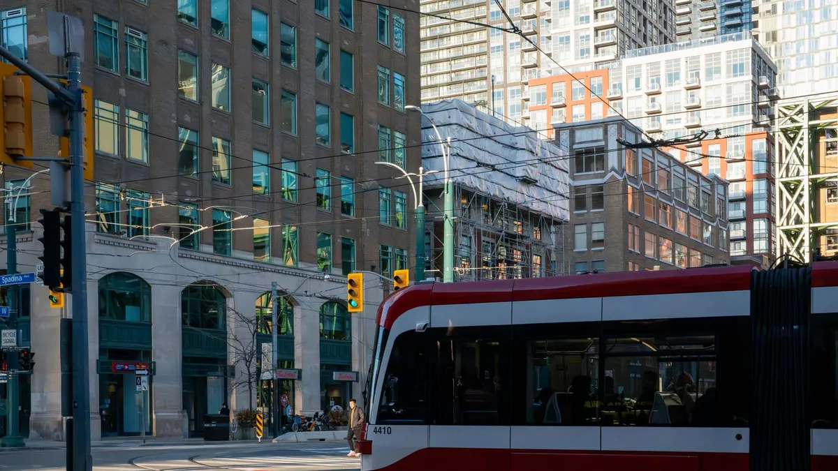 Loan Services in Toronto, Toronto